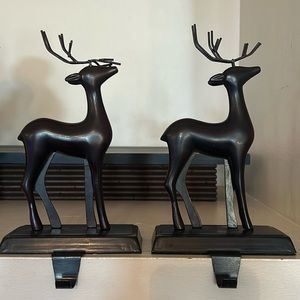 Bronze Set of 2 Reindeer Stocking Holder